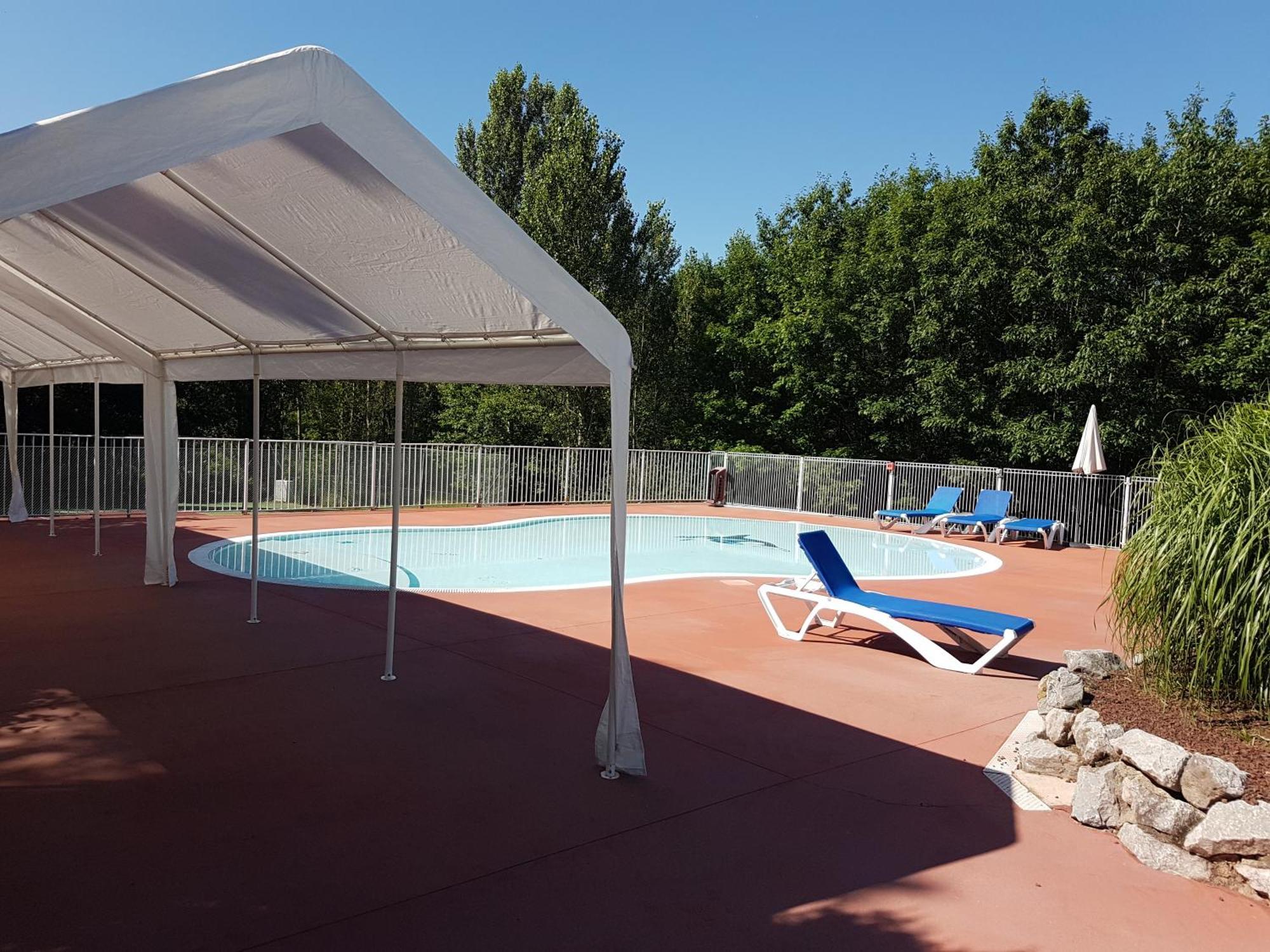 Mon Chalet En Ariege Avec Piscine Daumazan-sur-Arize Exterior photo